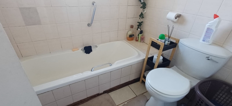 2 Bedroom Property for Sale in Bethlehem Free State